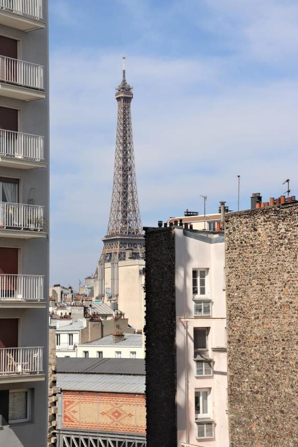 Superb Apartment With Balcony & Eiffel Tower View Παρίσι Εξωτερικό φωτογραφία